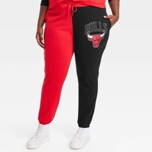 NBA Chicago Bulls Jogging/Sweat Pants Two Color Red White Black, Women’s Size XS